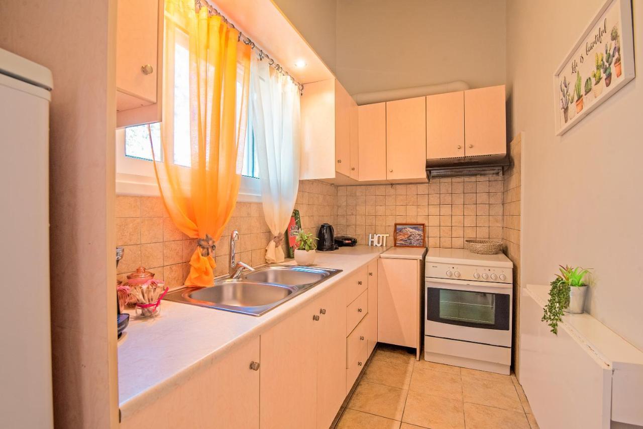 Nadia'S Apartment Πέραμα Εξωτερικό φωτογραφία