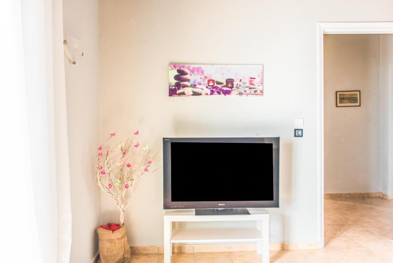 Nadia'S Apartment Πέραμα Εξωτερικό φωτογραφία